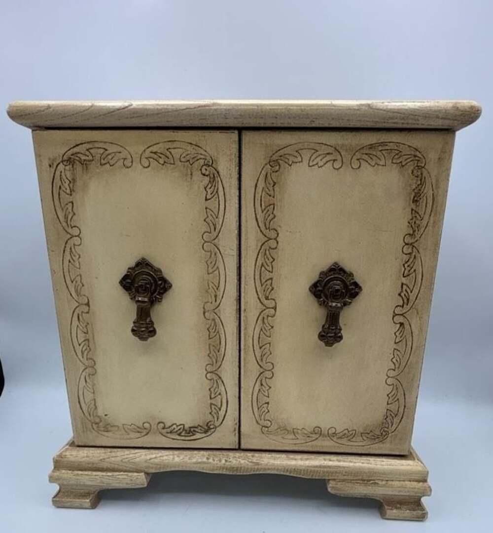 Vintage French Provincial Musical Jewelry Box